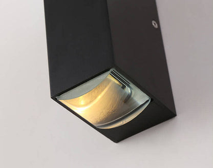 Modern Waterproof LED Outdoor Wall Light – Rectangular Aluminium Fixture