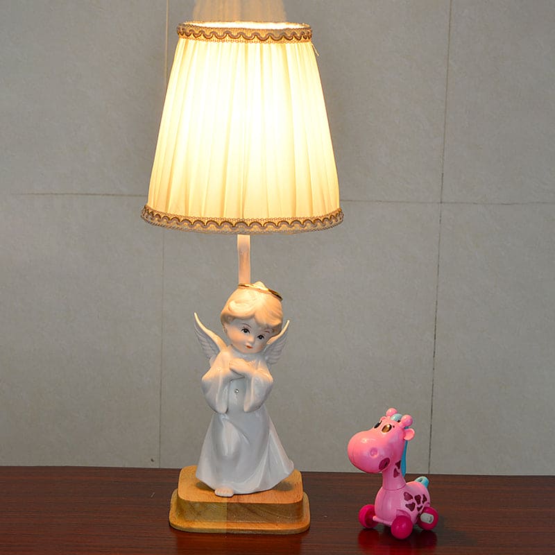 GlowAngel – Angel Table Lamp for a Warm and Magical Ambience
