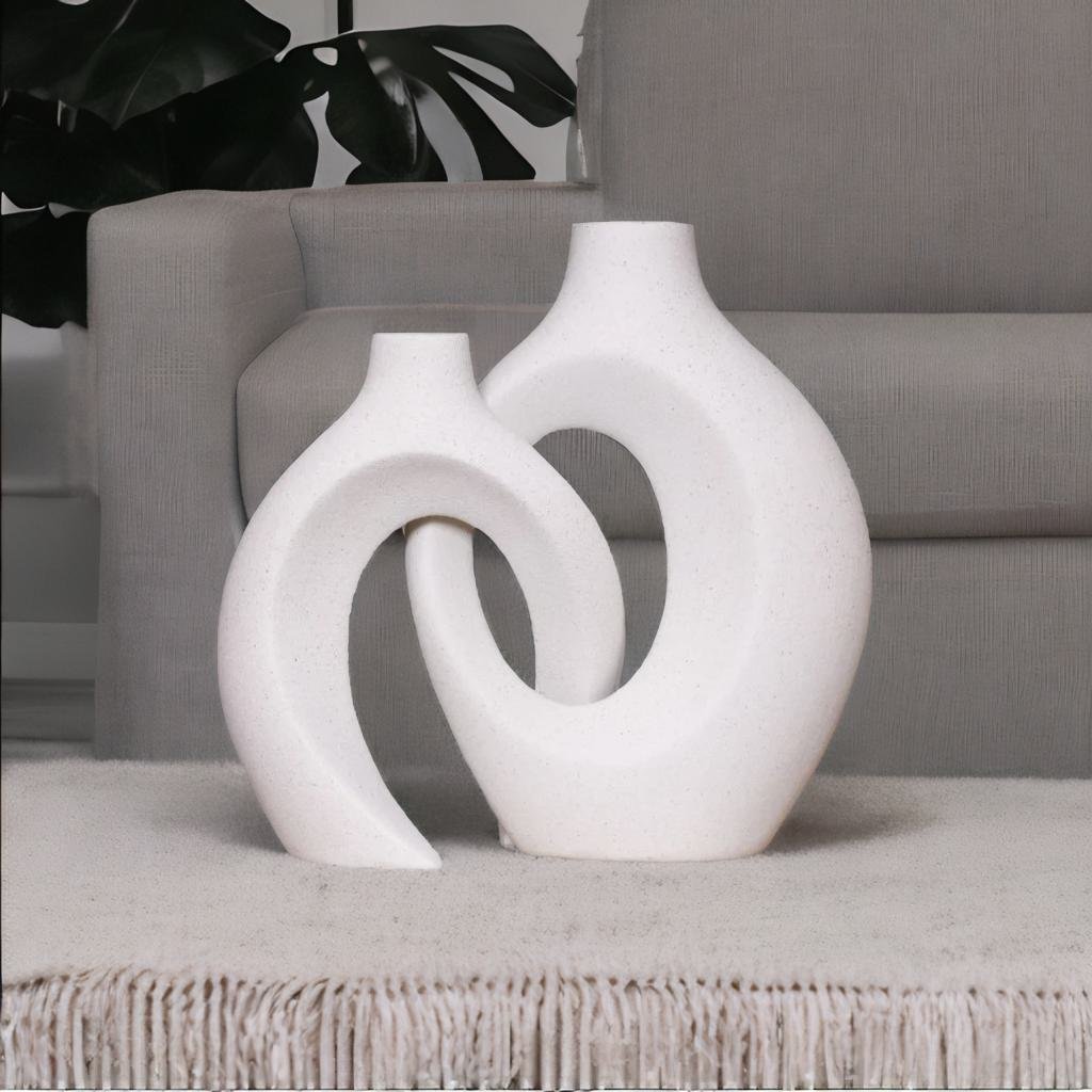 Gleora Intertwined Ceramic Flower Vase – Elegant Decorative Centrepiece for Modern & Classic Interiors