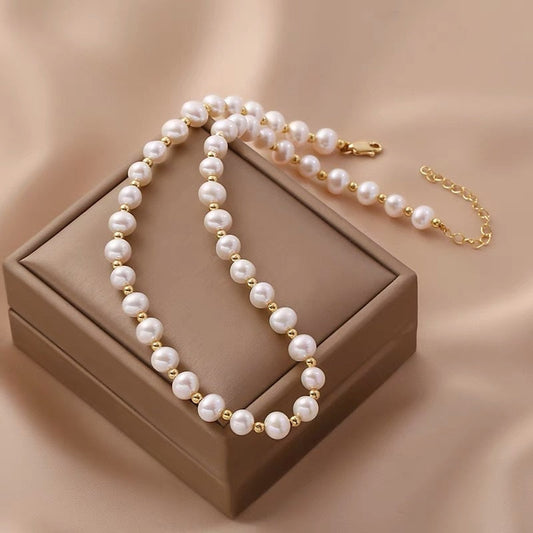 Celeste Freshwater Pearl Pendant Necklace – Timeless Elegance for Every Occasion