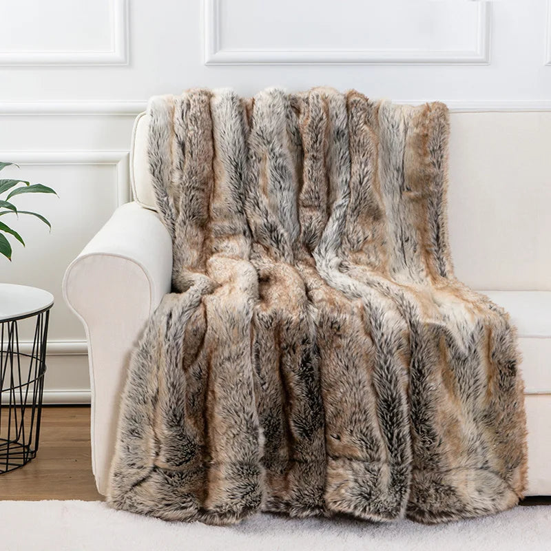 Luxurious Mink Faux Fur Throw Blanket – Elegant, Soft & Cozy