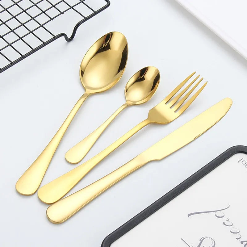 Oraliu Golden Cutlery Set