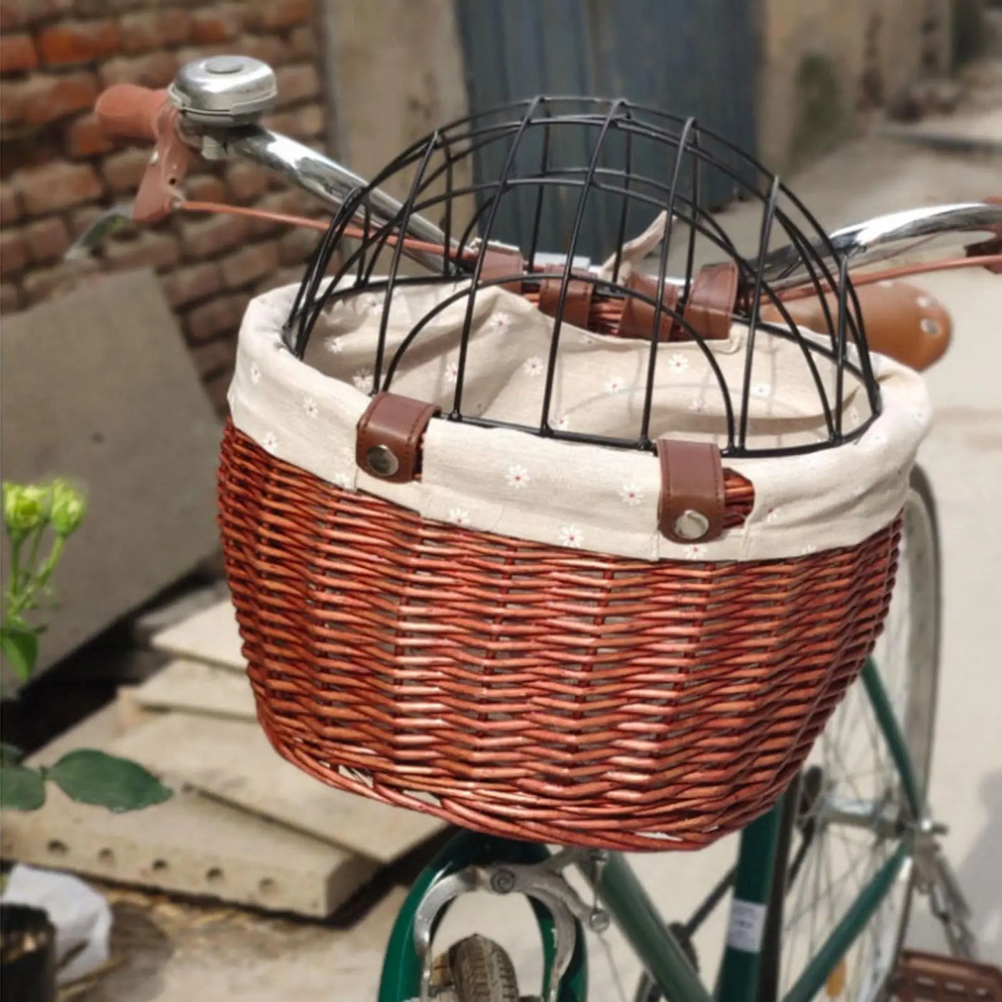 PawRide | Front-Mounted Wicker Dog Bike Basket – Safe, Stylish & Weatherproof