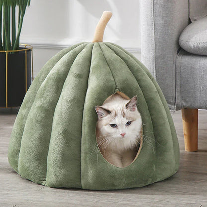 CozyNest Pumpkin Cat Bed – Warm, Washable & Comfortable Cat Hideaway