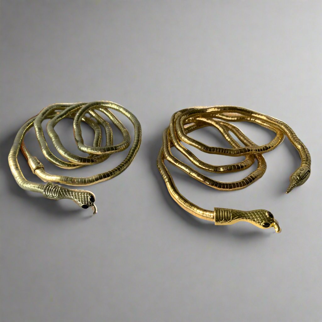 Serpenta – Elegant Chain Link Necklace for Women