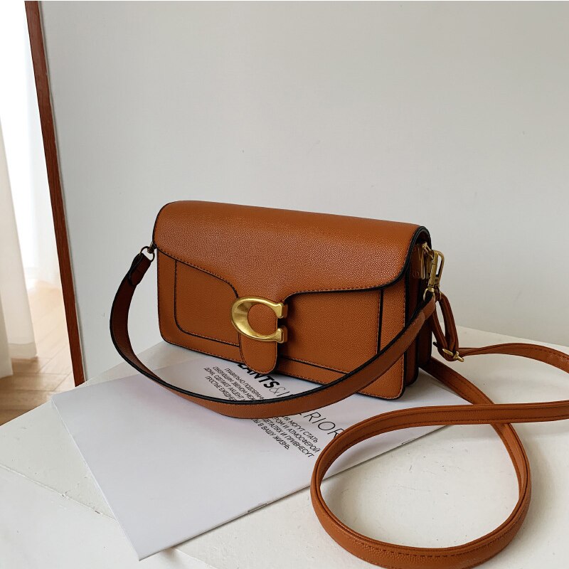 Luxury Stylish Vegan Leather Handbag – Gold & Brown Detail | Elegant Everyday Shoulder Bag