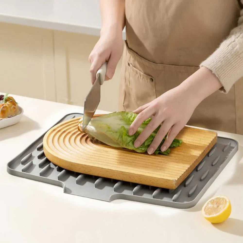 Silicool Water-Draining Silicone Drying Mat – Heat Resistant, Non-Slip & Multifunctional
