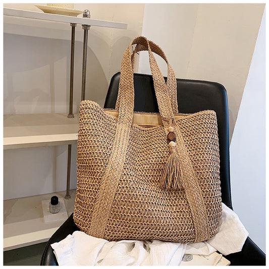 EcoChic Handbag – Stylish Rattan Women's Bag | Sustainable Everyday Tote