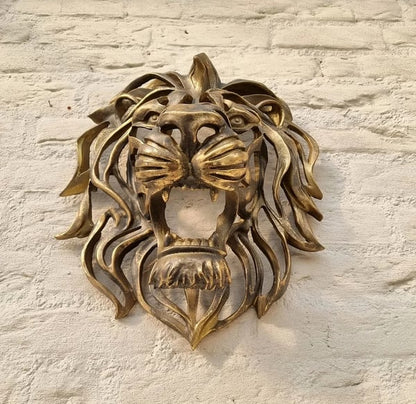 Metal Lion Head Wall Art – Bold & Elegant Metal Wall Décor for Indoors and Outdoors