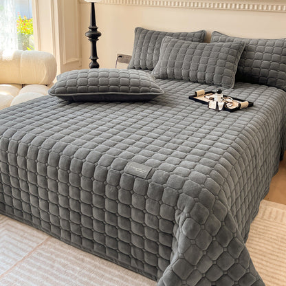 Modern Soft Throw Blanket with Square Texture – Stylish Fluffy Bed & Sofa Cover