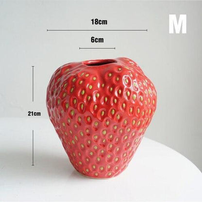 BerryBloom | Strawberry Ceramic Vase – Decorative Fruit-Shaped Plant Pot