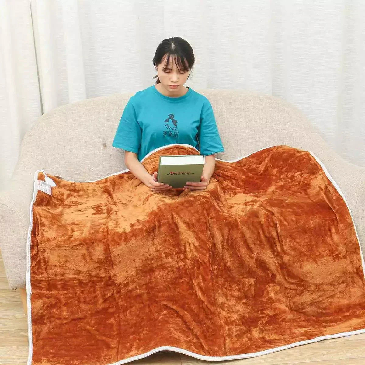 WinterWarm Electric Heated Blanket – Adjustable Temperature & Overheat Protection