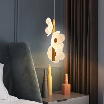 ChicFloret – Luxury Acrylic Flower LED Pendant Light | Elegant Hanging Lamp for Living Room & Bedroom Décor