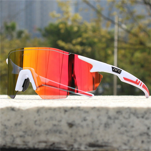 Men’s Polarised Sports Sunglasses – UV Protection & Lightweight Design