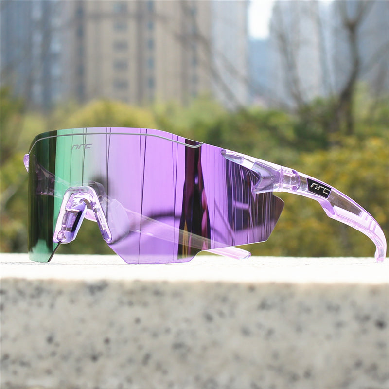 Men’s Polarised Sports Sunglasses – UV Protection & Lightweight Design