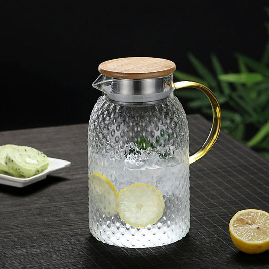 Heat-Resistant Textured Glass Jug with Bamboo Lid – Elegant Serving Pitcher for Hot & Cold Drinks
