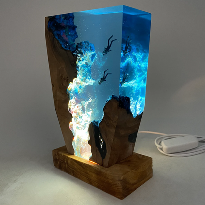 Lampada Subacqueo – Handmade Epoxy Ocean-Themed Decorative Lamp | Soft Night Light for Home & Nursery