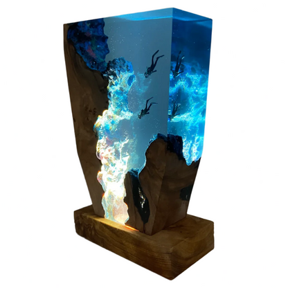 Lampada Subacqueo – Handmade Epoxy Ocean-Themed Decorative Lamp | Soft Night Light for Home & Nursery