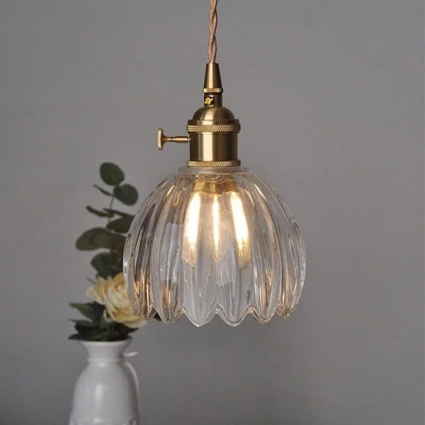 Japanese Retro Glass Flower Pendant Light – Elegant Vintage Hanging Lamp