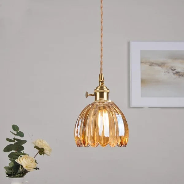 Japanese Retro Glass Flower Pendant Light – Elegant Vintage Hanging Lamp