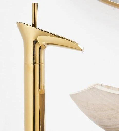 Antique Brass Waterfall Basin Tap – Vintage Bathroom Mixer Faucet with Hot & Cold Control