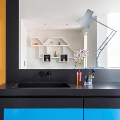 Crystalix | Modern Acrylic Prism Vase – Sleek Geometric Design for Contemporary Floral & Interior Decor