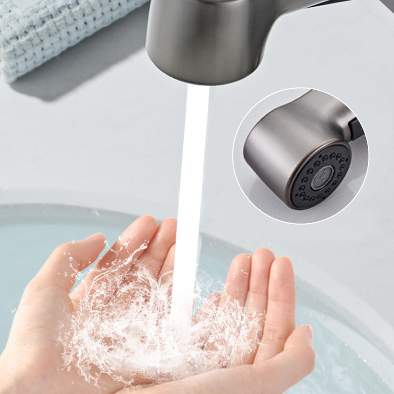 Modern Bathroom Basin Tap with Pull-Out Spray Head – 360° Swivel & Dual-Mode Water Flow