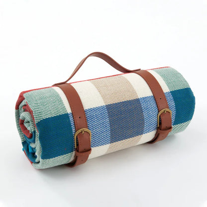 Waterproof Picnic Blanket – Foldable Outdoor Mat for Camping, Beach & Garden (150x200 cm)
