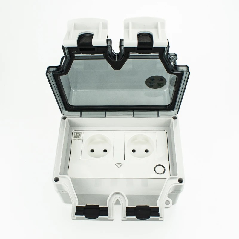 Voltura Smart Outdoor WiFi Plug – IP66 Waterproof Socket with App & Voice Control
